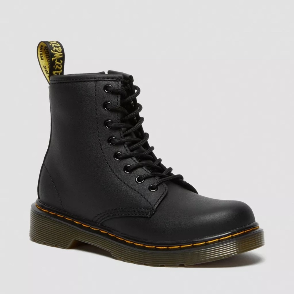 DR MARTENS JUNIOR 1460 SOFTY T LEATHER LACE UP BOOTS IN BLACK SIZE US 3